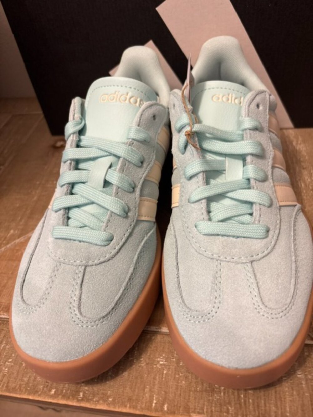NEW adidas Barreda Sneakers Semi Flash Aqua Suede JR1199 Sizes 7.5-10 - Picture 8 of 8